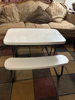 🎈🎈KIDS PICNIC TABLE 🎈🎈