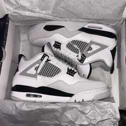Jordan 4 Military Black