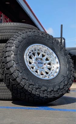 Package Deal Available !! 37’s Toyo RT Trail with 17” Kmc Wheels All Machined