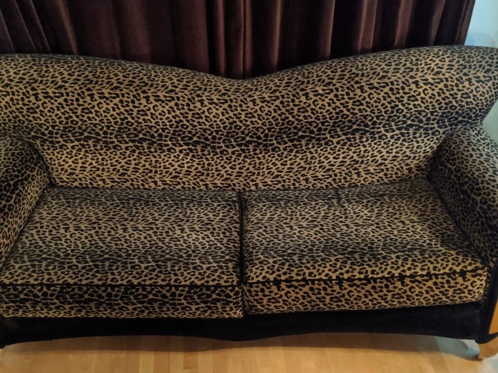 Velvet Retro Leopard Sofa