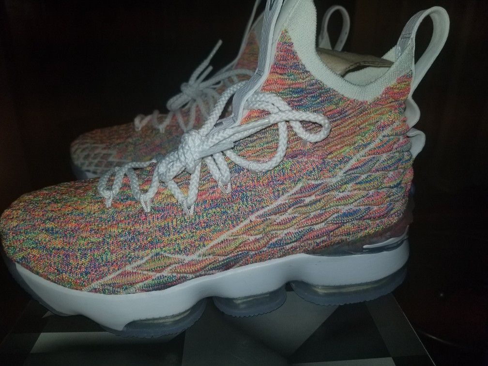 LeBron 15 fruity pebbles