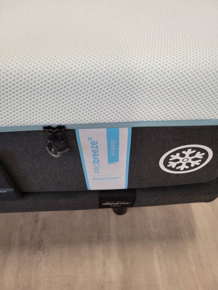 Tempur-Pedic Probreeze Hybrid 50% Off!!!