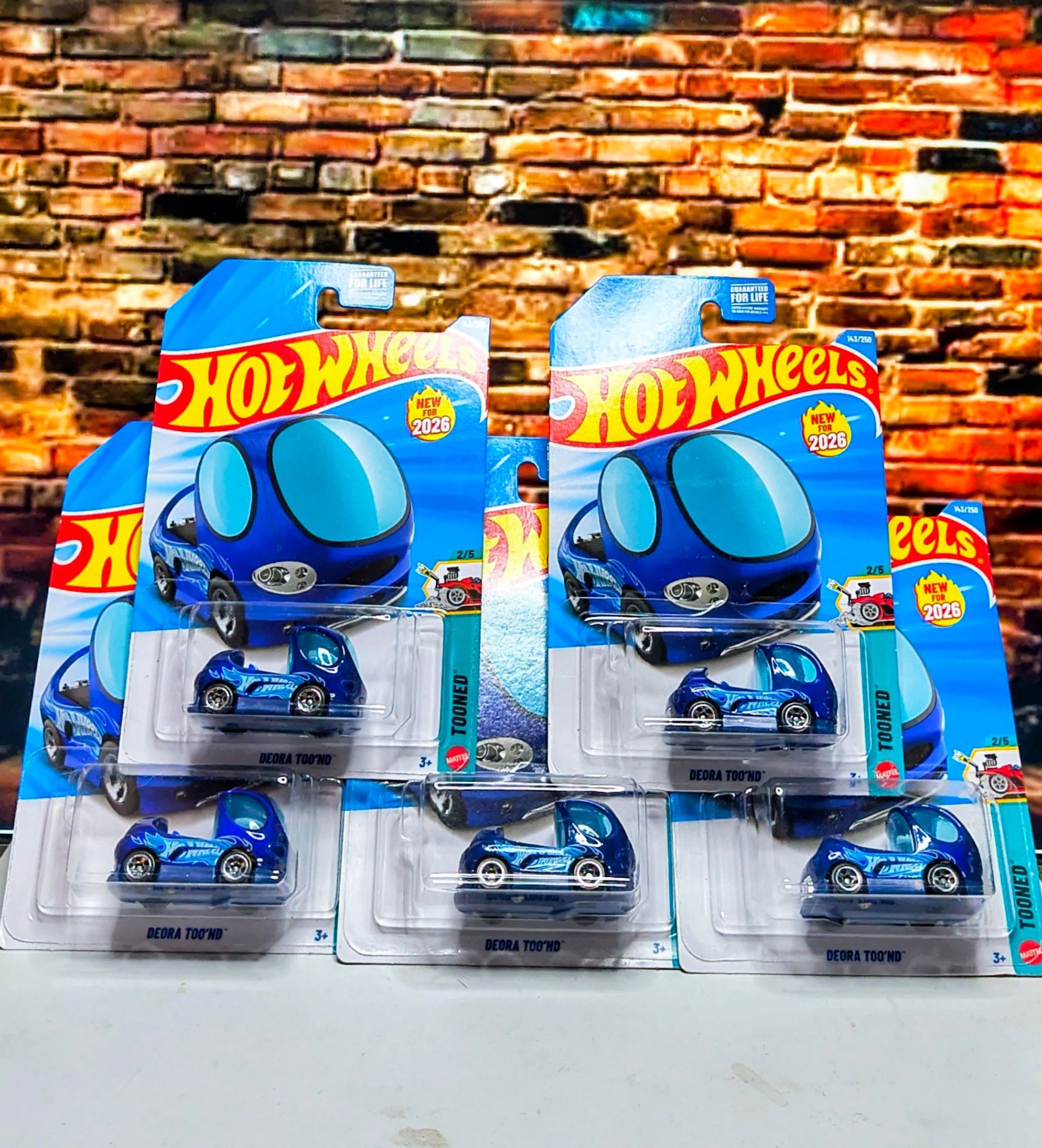 2026 HOT WHEELS DEORA TOO’ND TOONED SERIES 2/5 DARK BLUE $10 Each