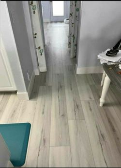 🎯Over Stock 🎯  Spc Luxury Vinyl 9x48 flooring 💯% waterproof attached padding underlayment New Generation of laminated wood Floors Plank