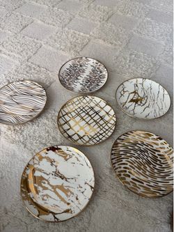 Matrix Canape Plates, Set of 6