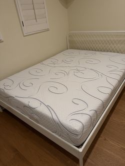 Queen sized 10” Memory foam Mattress