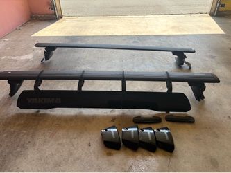 Yakima JetStream Roof Rack System w/ Fairing - Fits 2010-2015 Toyota Prius