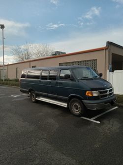 1998 Dodge Ram Van