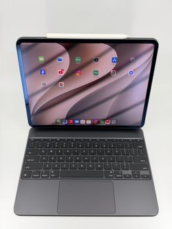 iPad Pro 13" (M4) Nano-Texture, 2TB, Unlocked, Space Black, With Pencil Pro & Magic Keyboard WiFi+Cellular