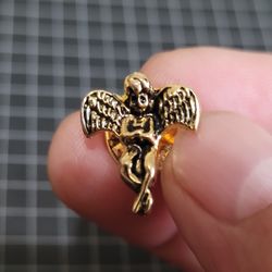 Small Cherub Gold Angel Pin •