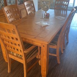 Table With 6 Chairs 