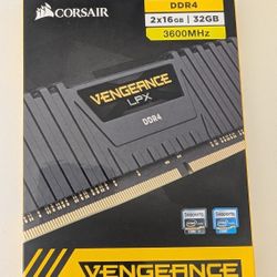 CORSAIR VENGEANCE LPX CMK32GX4M2D3600C16 32GB (2x16GB) DDR4 3600MHz CL16 - Black