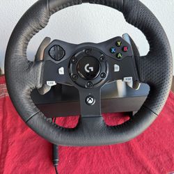 Logitech G920 Racing Wheel + Pedals 