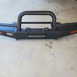 ARB Deluxe Front Winch Bumper
