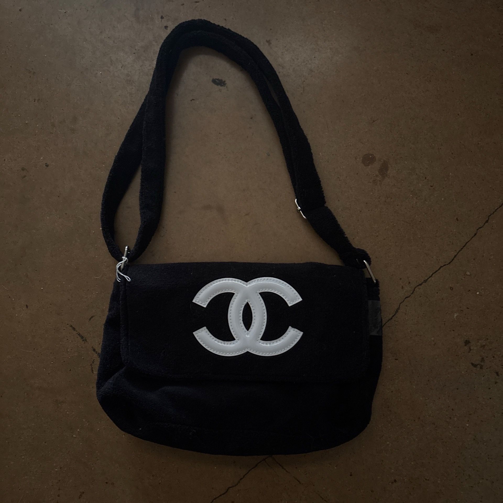 Black Chanel shoulder bag