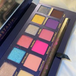 Anastasia Eyeshadow Palette