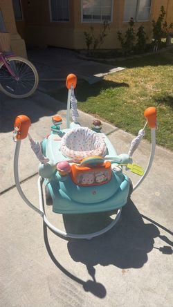 Baby jumper bouncer