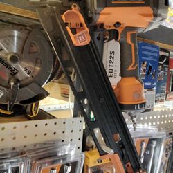 Ridgid  Pneumatic 21-Degree Framing Nailer