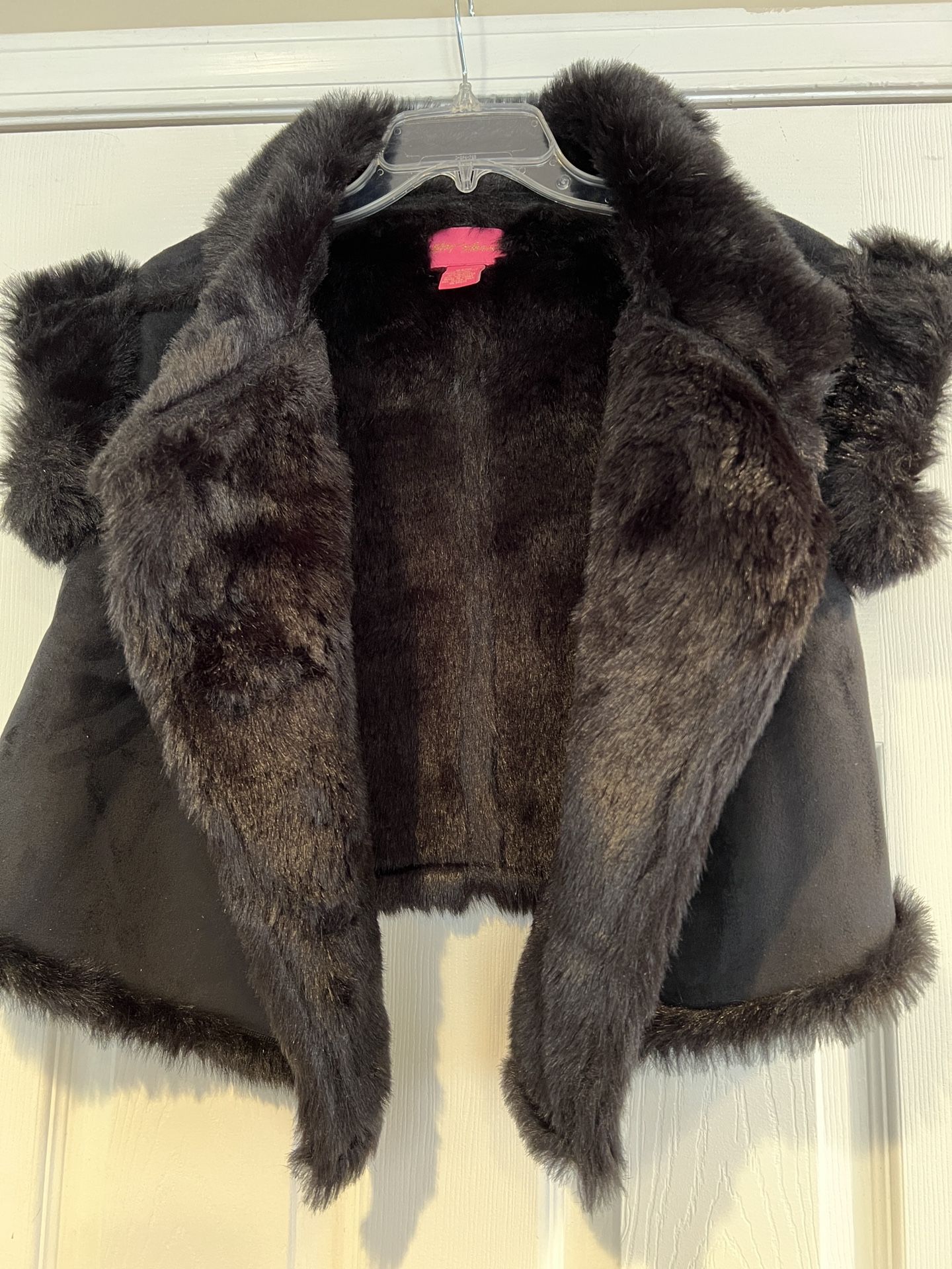Betsey Johnson Black Faux fur Vest OSFA