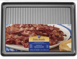 Wilton bacon pan
