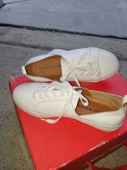Size 7 Brand New 
