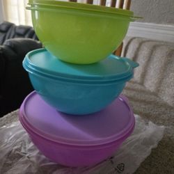 Tupperware 