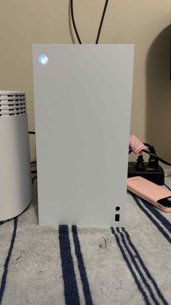 Xbox Series X White Digital 1TB