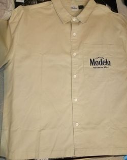 MODELO COLLARD SHIRT