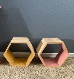 Home decor shelf