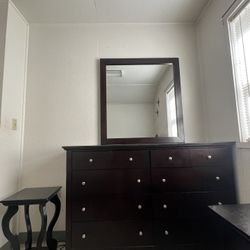 Twin Bedroom Set