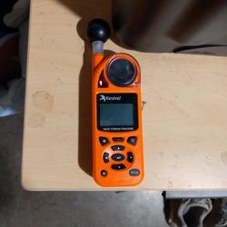 Kestrel Heat Stress Tracker 