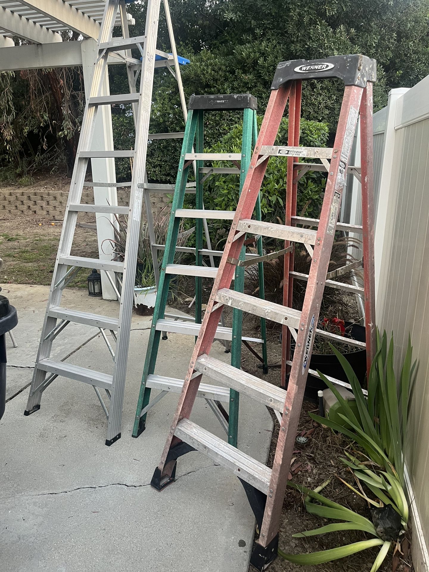 3 Ladders 8 Feet And 2 Ladders 6 Foot