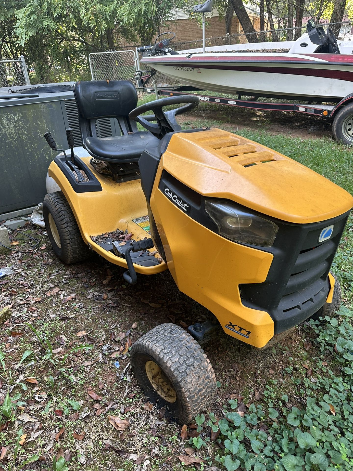 Cub Cadet Riding Lawnmower