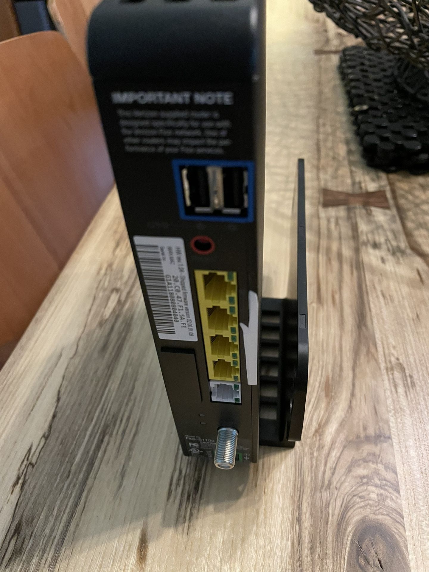 Fios gateway G1100 Router