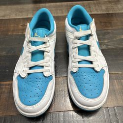 Air Jordan 1 Low FlyEase Athletic 