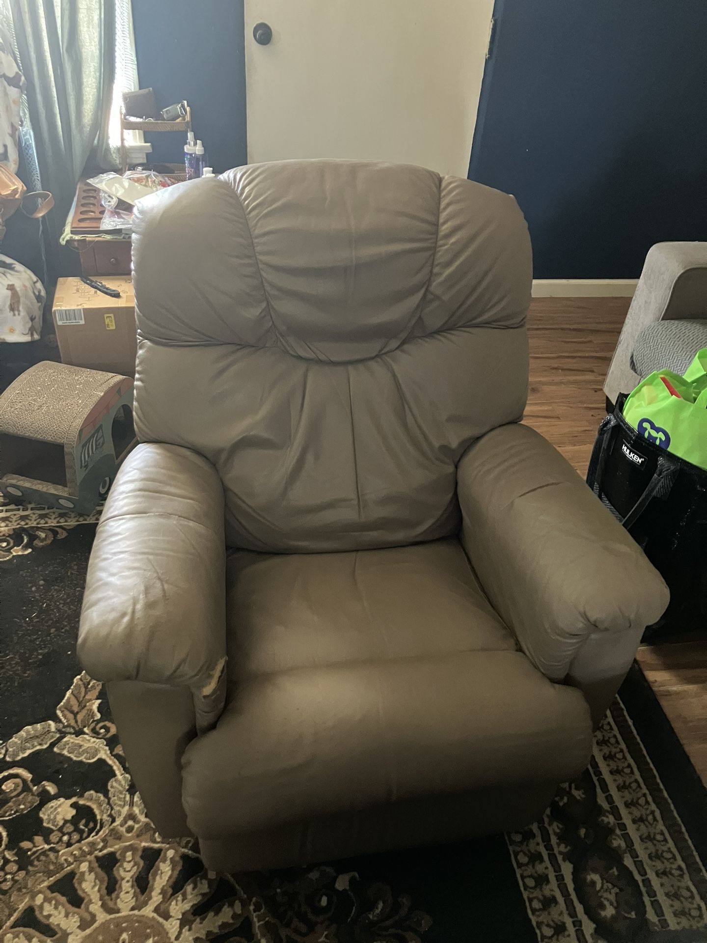 Recliner