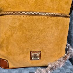 Dooney And Bourke Crossbody