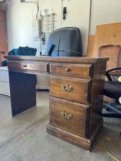 Small wood Desk!