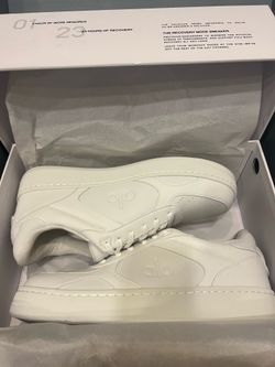 Alo Recovery Mode Sneaker - New in Box - M13/W14.5 - Natural White