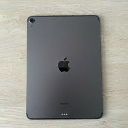 Apple IPad 5th Gen 9.7inch 32gb Unlocked. Tv 