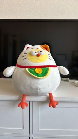 Lucky Cat Maneki Neko Plush Stuffed Toy