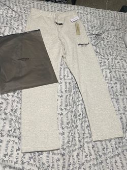 light oatmel sweat pants