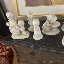 Collection Of 7 Precious Moment Figurine