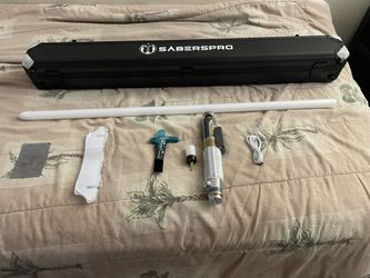 Mace Windu Heavy Dueling Lightsaber W/Plug/Case