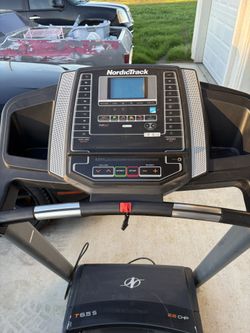 NordicTrack - T 6.5 S; Treadmill for Running and Walking
