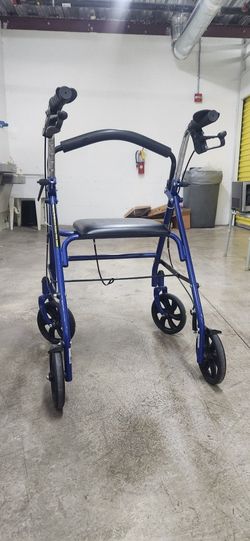 Drive Medical  Folding Rollator 