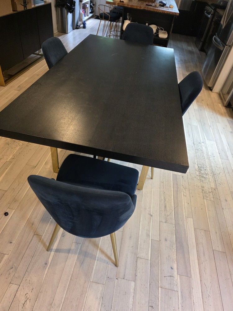 Dining Room Table And Chair