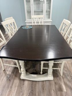 Dining table, solid wood, seat up to 10
