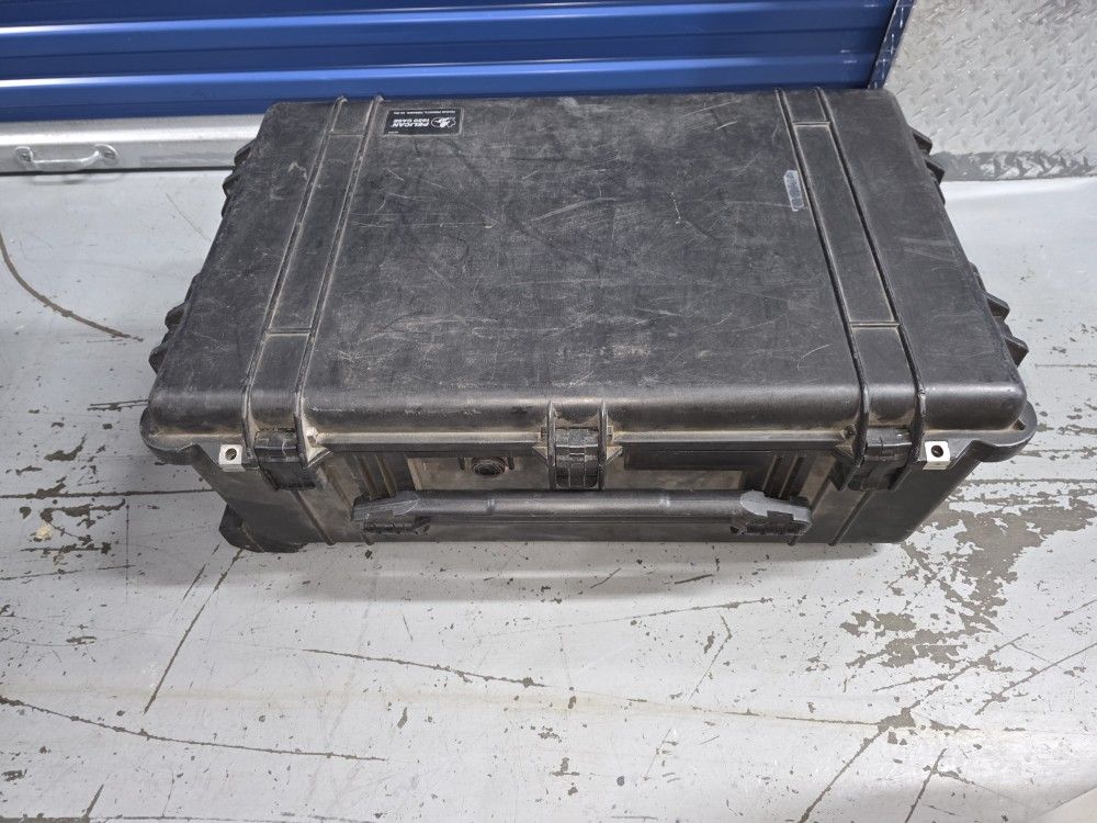 Pre-Owned Black Pelican 1650 Case