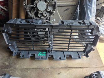 2018-20 Ford F150 Grille Shutters Oem